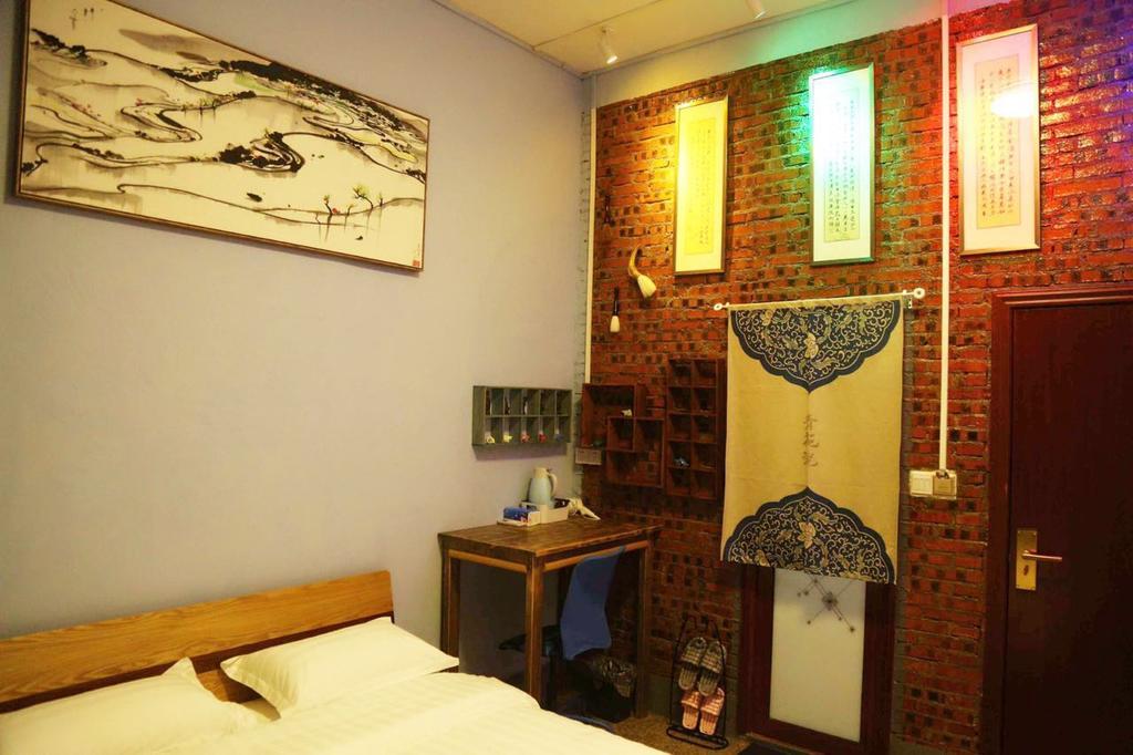 Zhaohuaxishi Youth Hostel Guangzhou Exterior foto